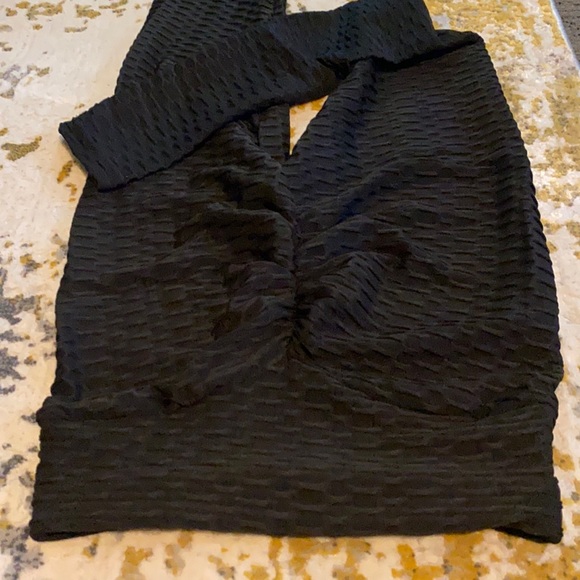 Infamous Tik Tok leggings!! - Picture 2 of 4